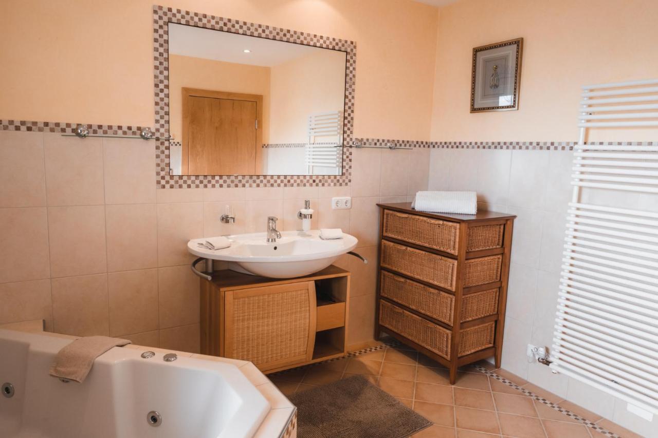 Sonnegg Apartment Fontanella Bagian luar foto